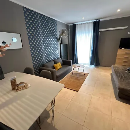 Centre-ville A 100 Mètre De La Appartamento